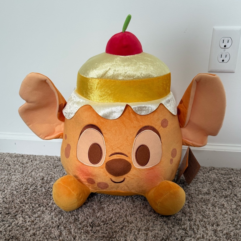 Disney Munchlings Pineapple Upside Down Cake Stitch Plush